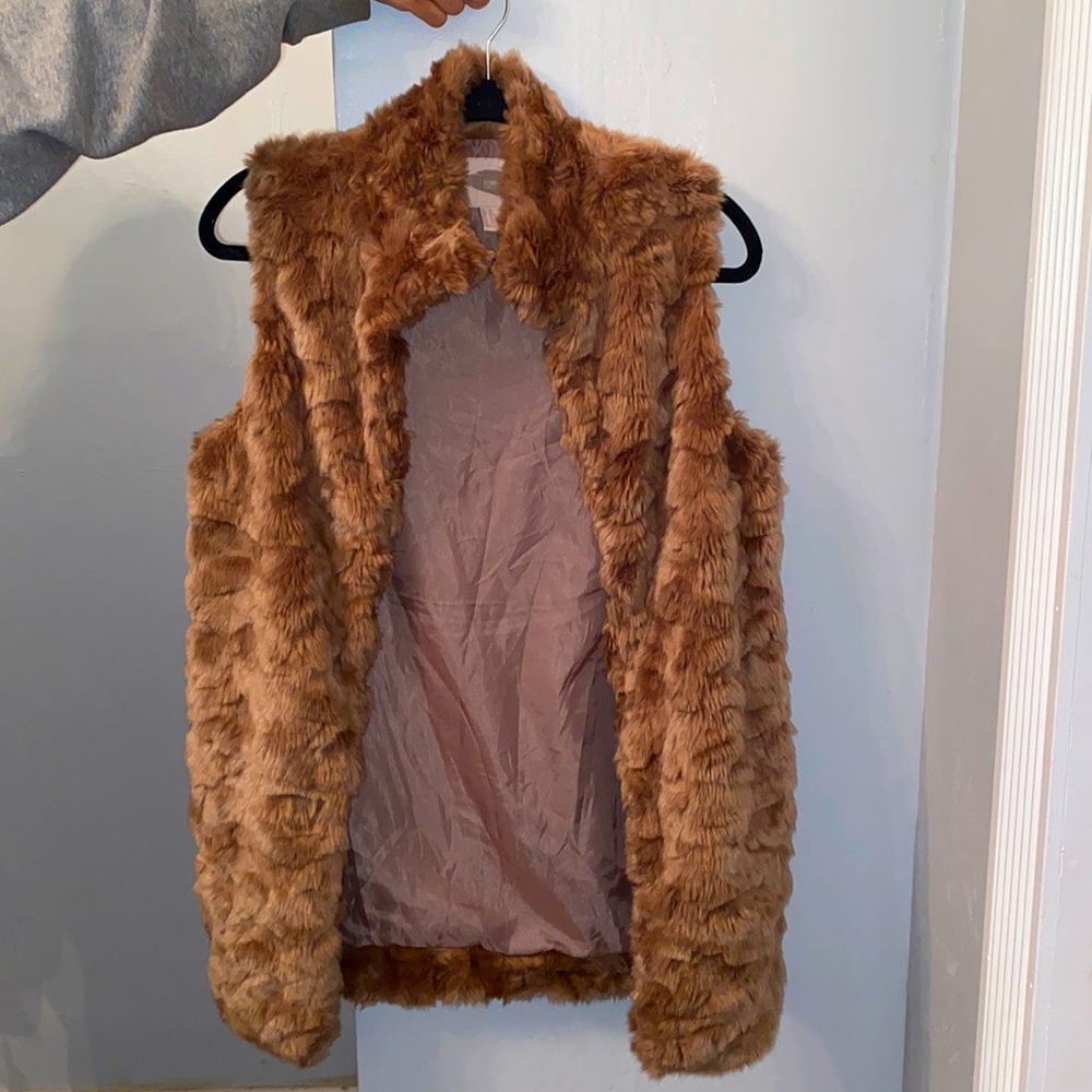 Forever21 fur vest